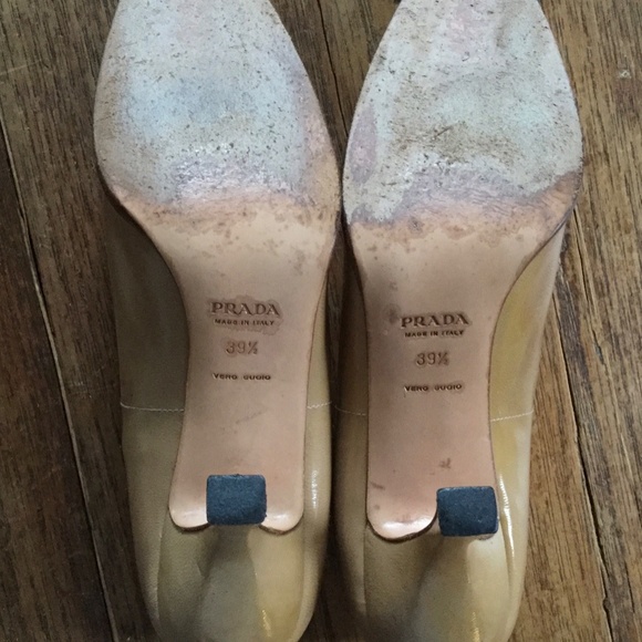 Prada Mary Janes Patent Leather Nude 8.5 US / 39.5 EU - Picture 10 of 11